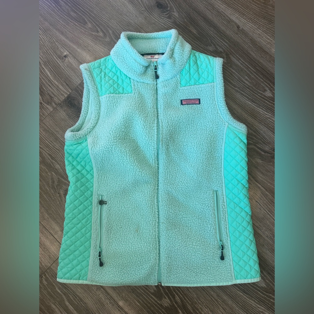 Vineyard Vines vest
